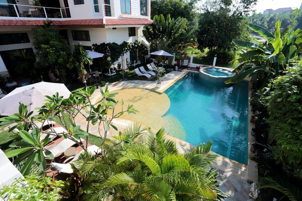 Deluxx Boutique Hotel Sihanoukville Eksteriør billede